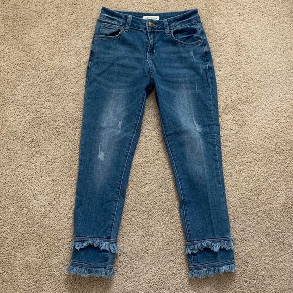 Ruffle Frayed Skinny Jeans - Picture 1 of 4